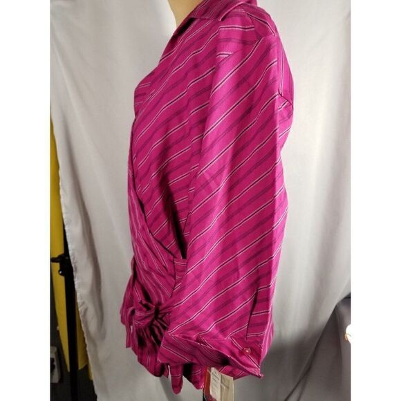 Croft & Barrow Women's size Small, wrap front, Fuscia with Black Stripes, NWT - Picture 3 of 9